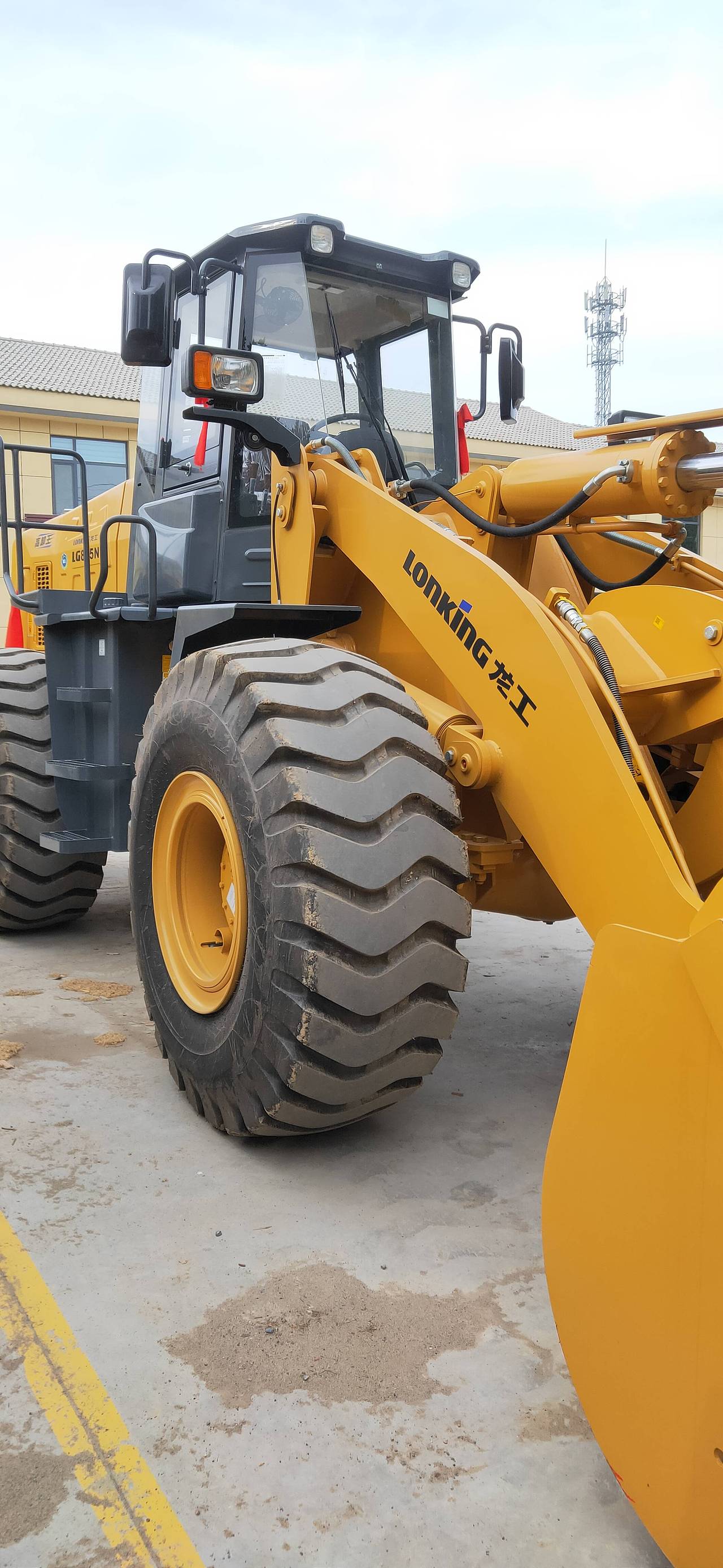 龙工855n装载机