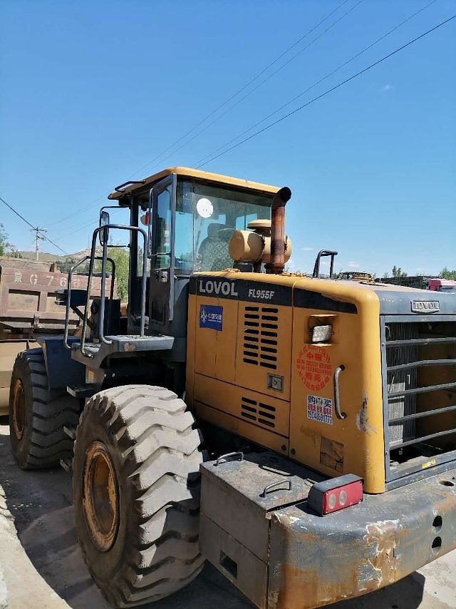【赤峰市二手雷沃955装载机_二手雷沃955装载机价格7万】_铲车圈