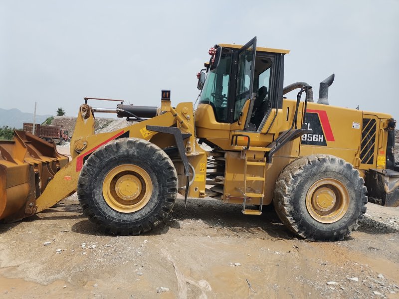 雷沃956h装载机