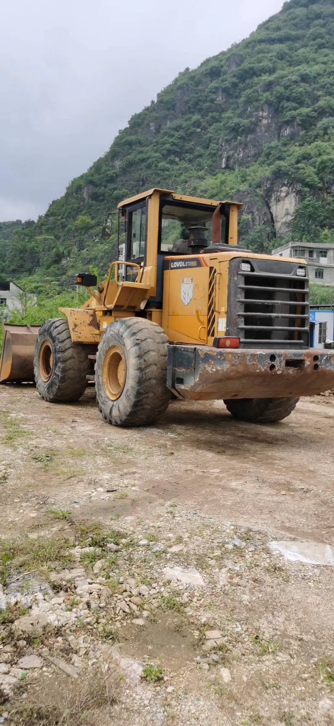 雷沃955f装载机