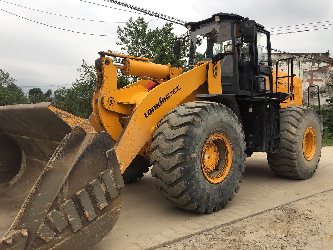 【眉山市二手龙工60以上装载机_二手龙工60以上装载机价格面议】_铲车