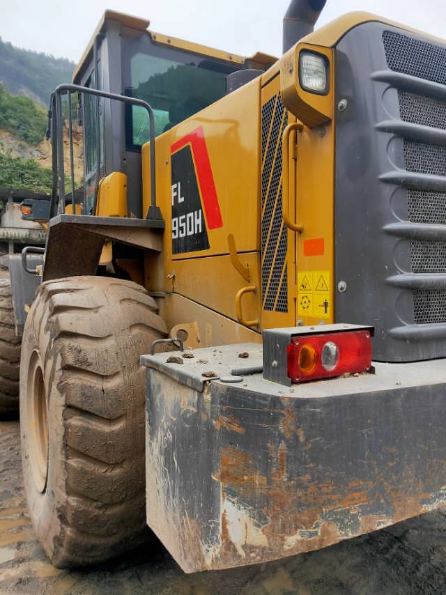 雷沃50系装载机