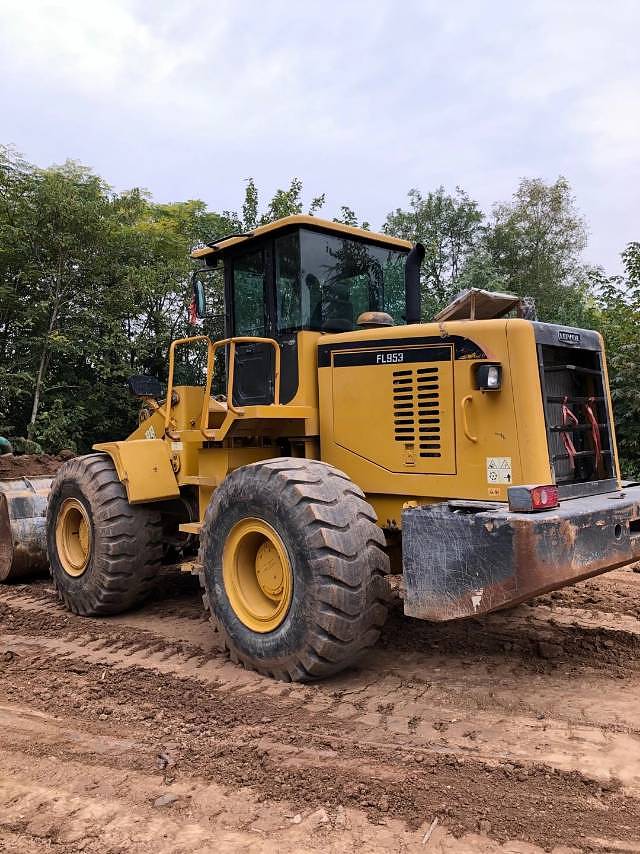 【西安市二手雷沃50系装载机_二手雷沃50系装载机价格10万】_铲车圈