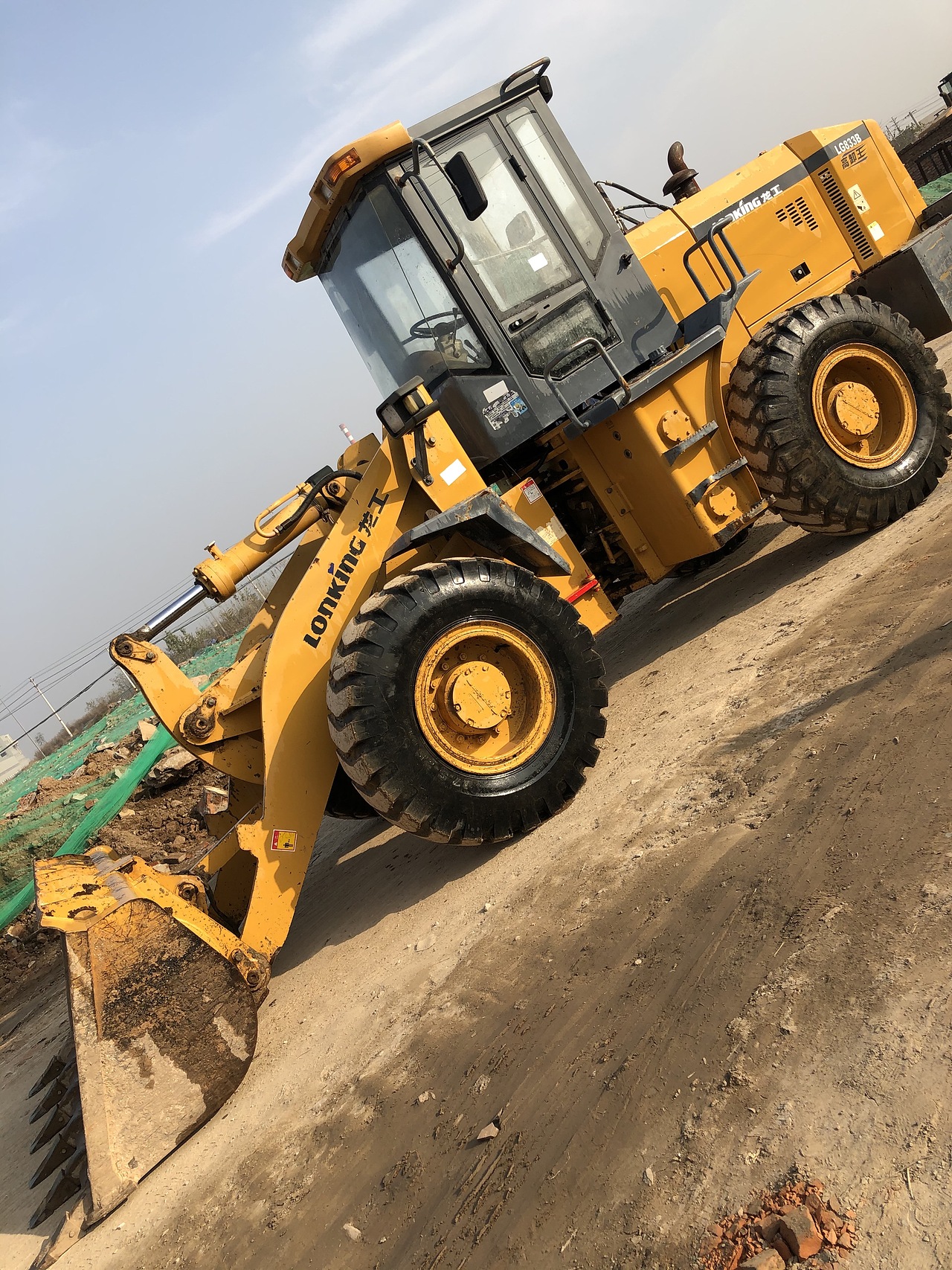 【咸阳市二手龙工833b装载机_二手龙工833b装载机价格7.3万】_铲车圈