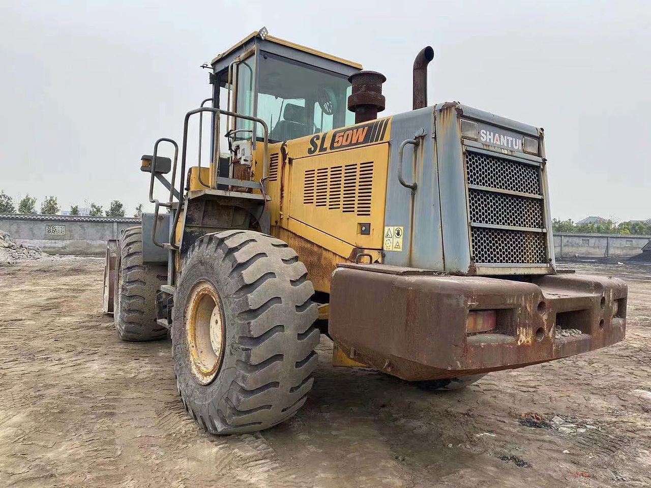 山推50系装载机