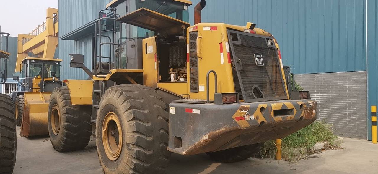 徐工60以上装载机