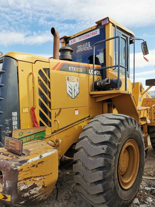 雷沃956装载机