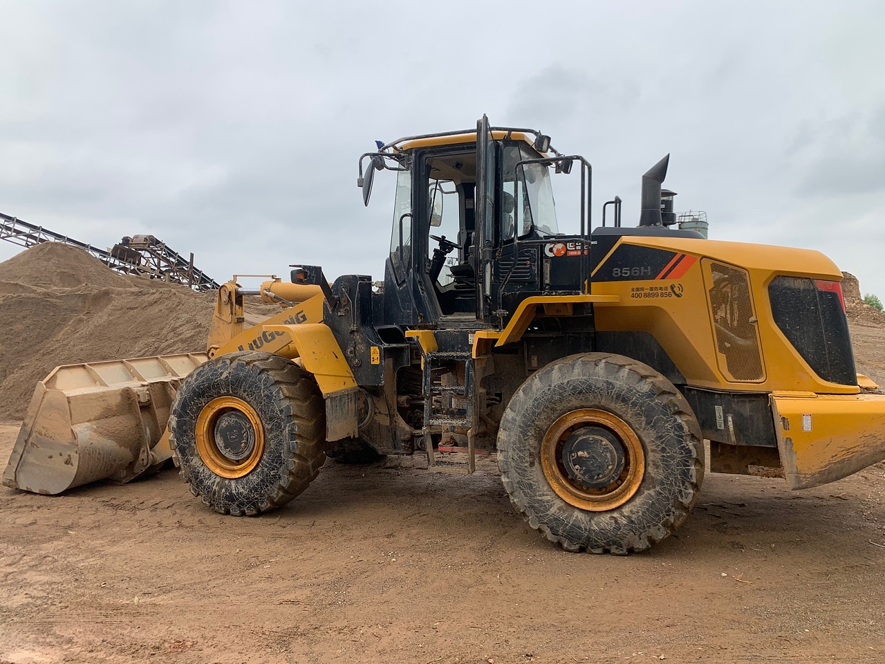 柳工856h装载机