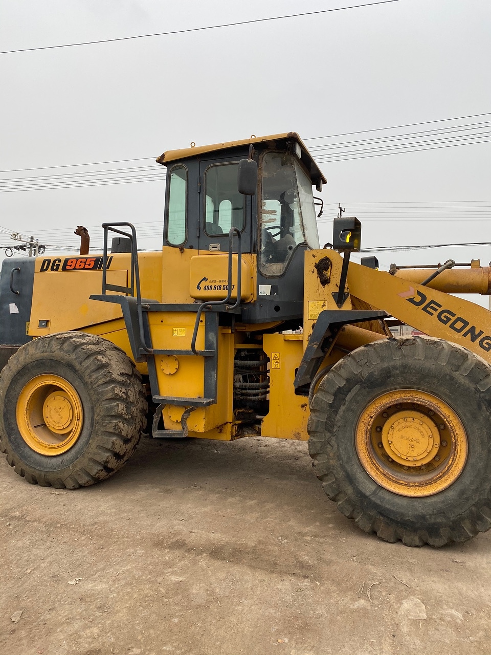 山推60以上装载机