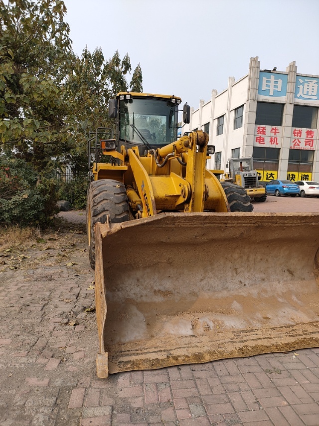 厦工956装载机