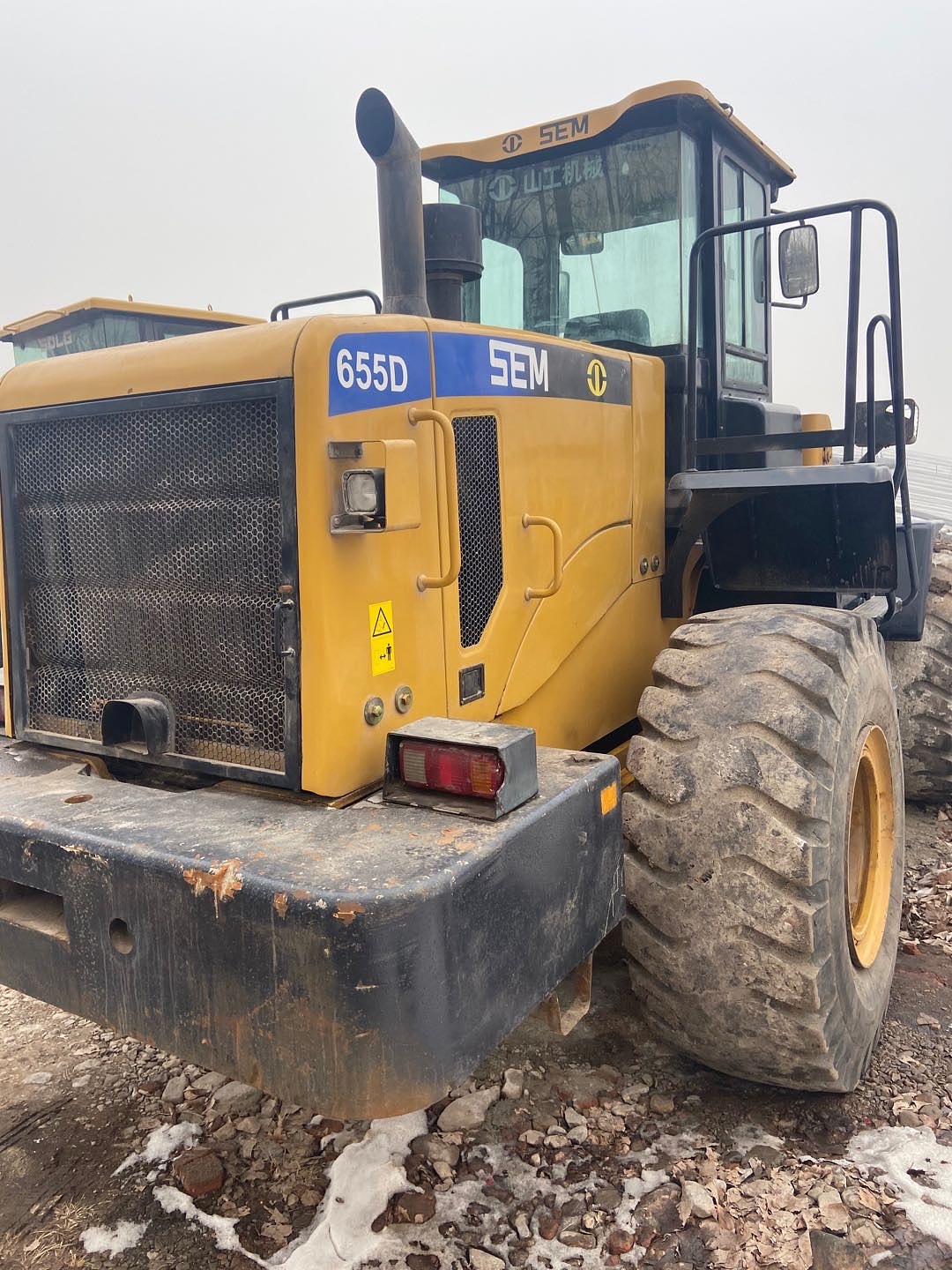 山工655d装载机