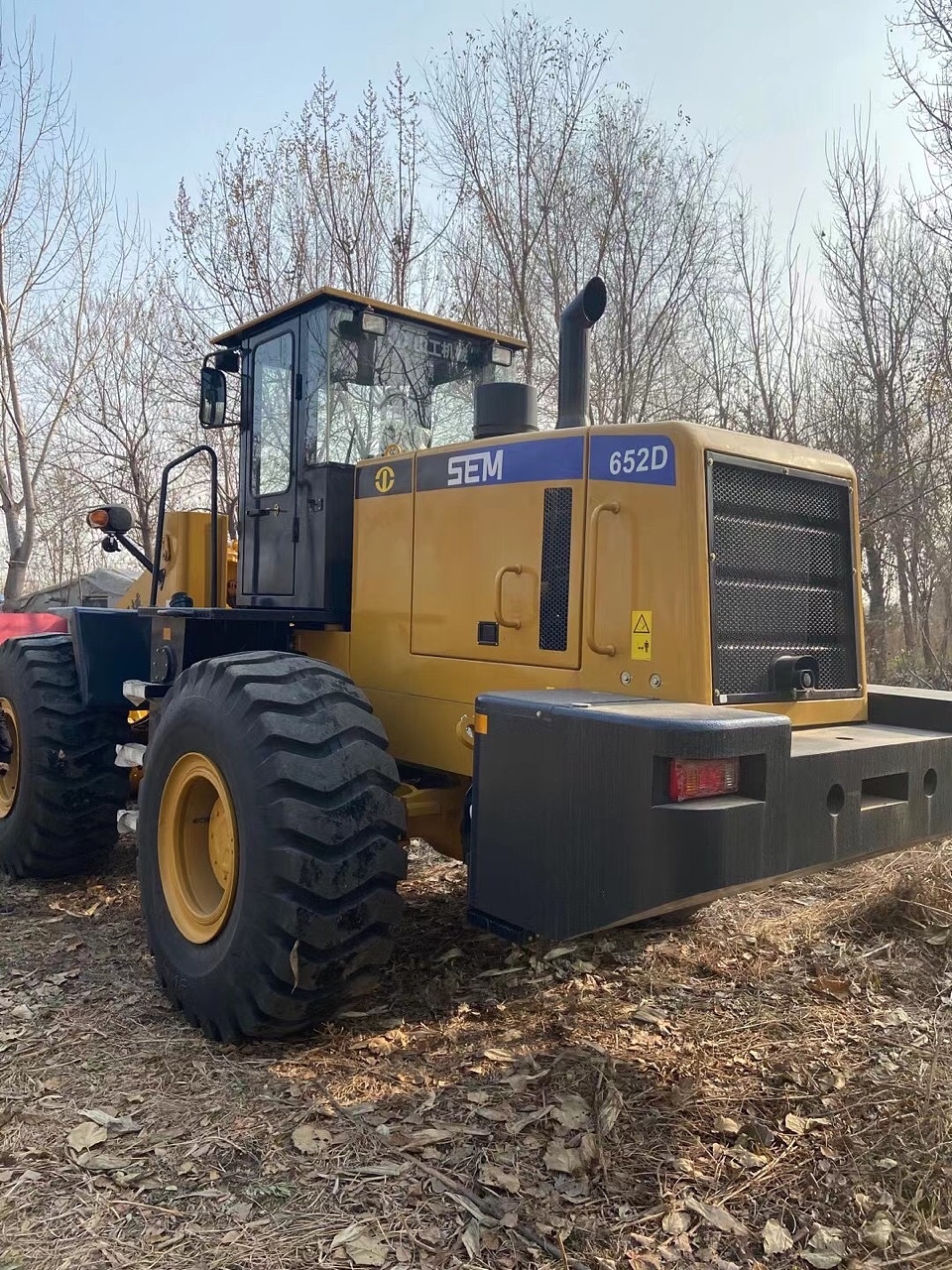 山工652d装载机
