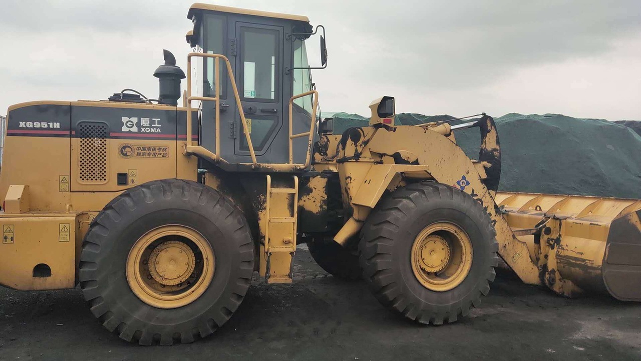 厦工951装载机