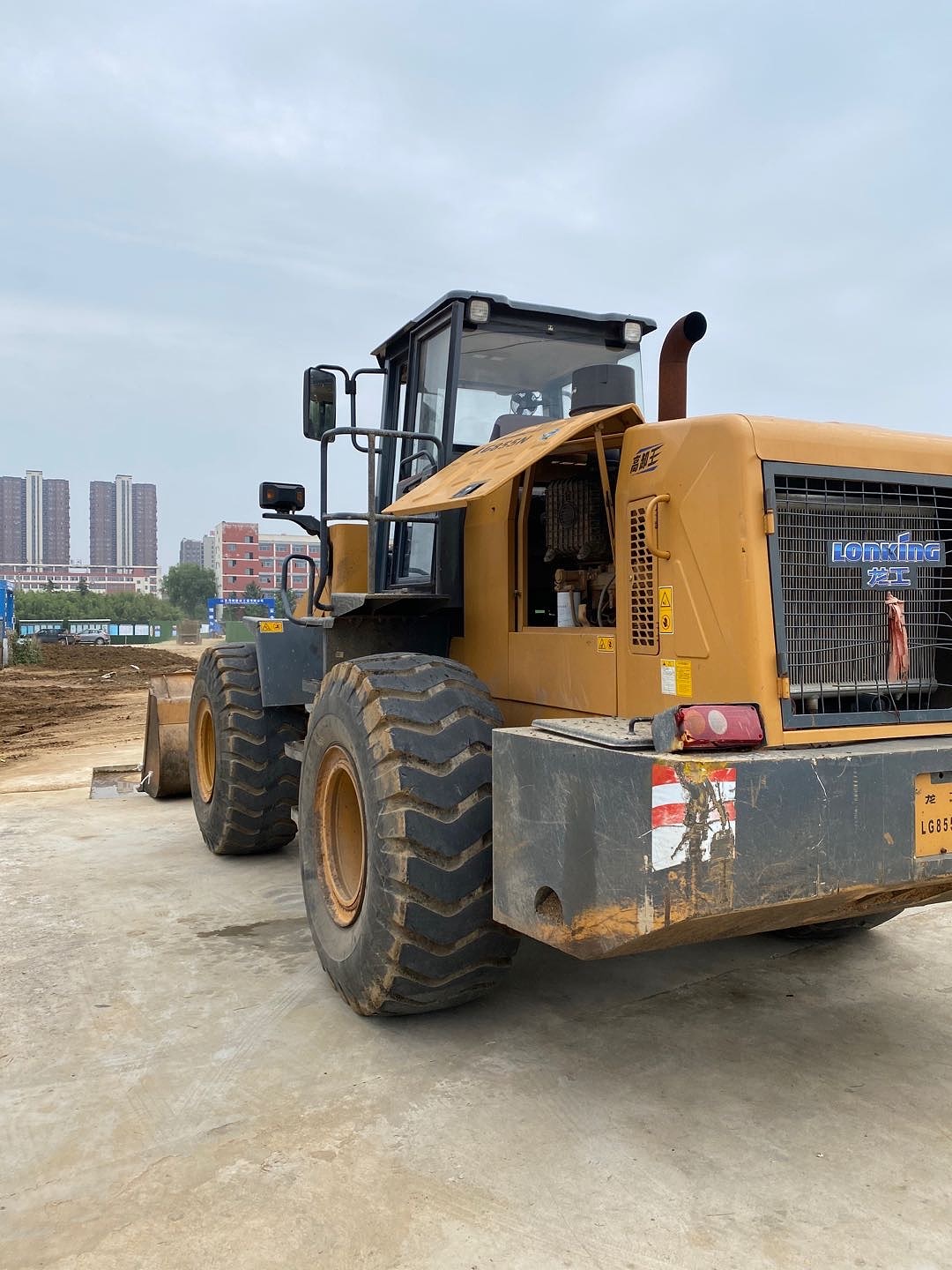 龙工855n装载机