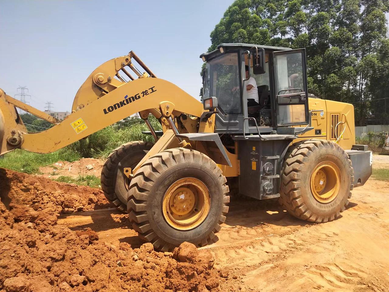 【莆田市已售二手龙工850n装载机_二手龙工850n装载机价格15.