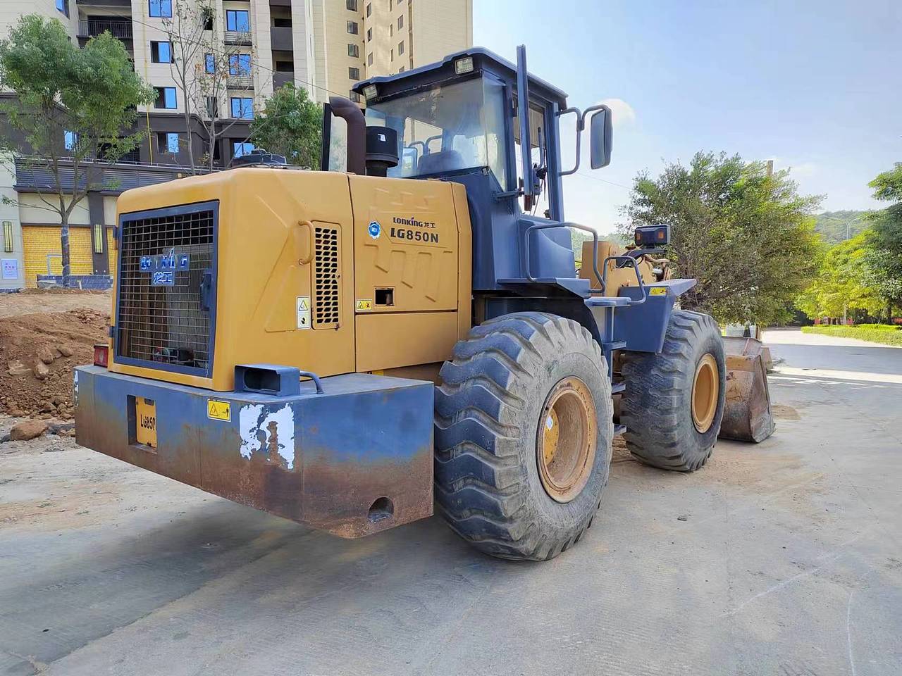 【莆田市已售二手龙工850n装载机_二手龙工850n装载机价格11.