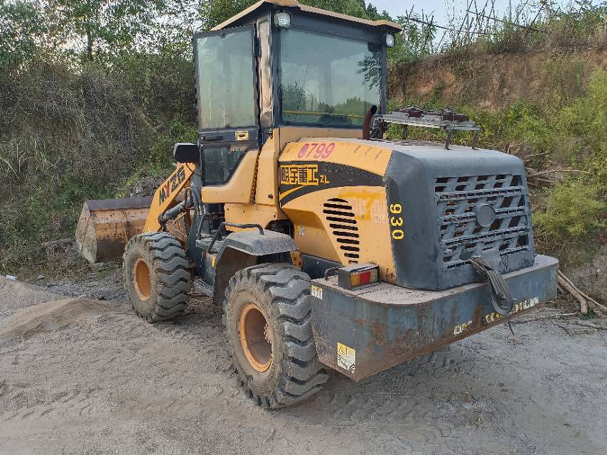 商家个人资料5草头黄13879965945铲车整机及配件主营二手