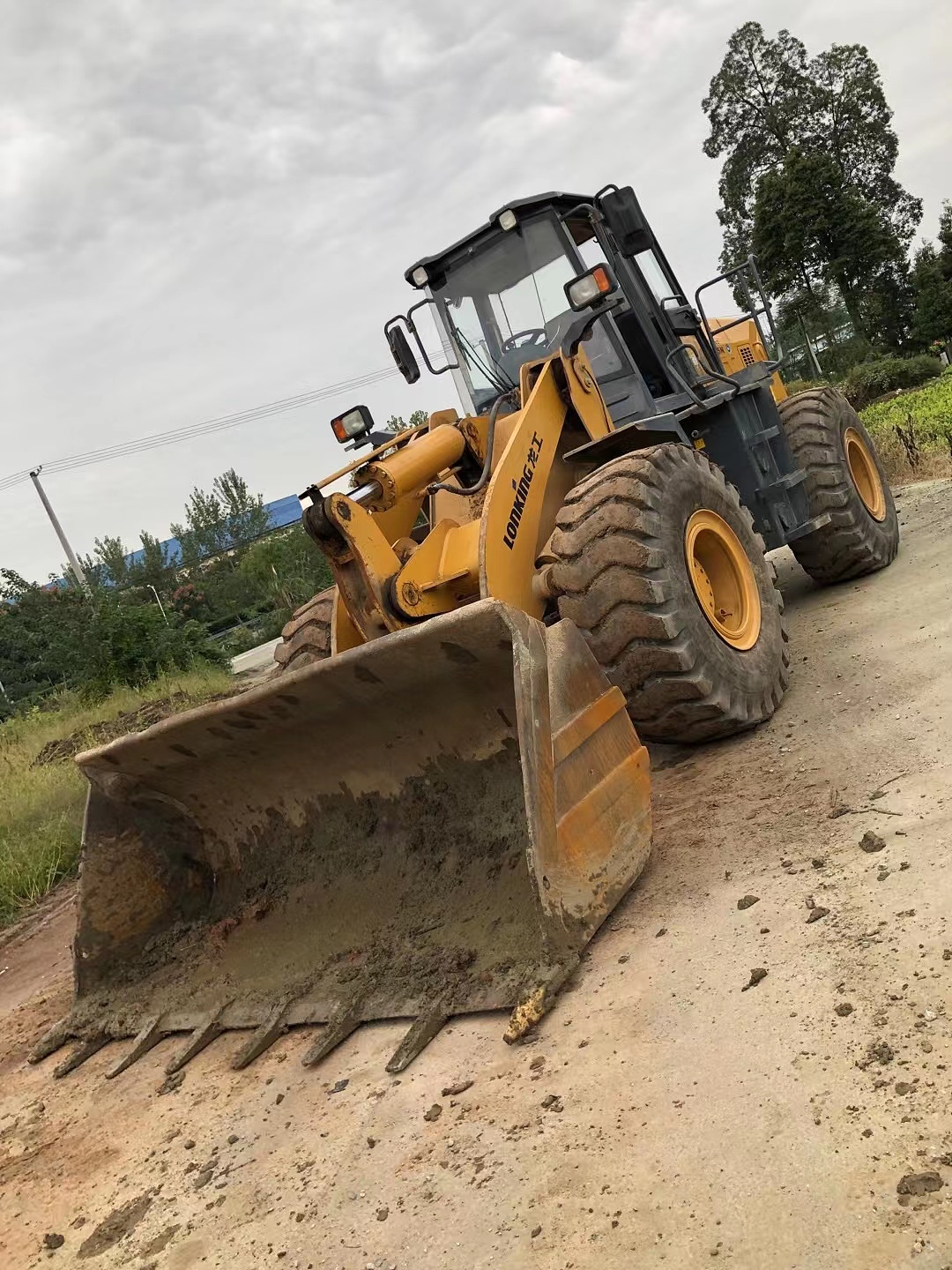 【西安市已售二手龙工855n装载机_二手龙工855n装载机价格15.