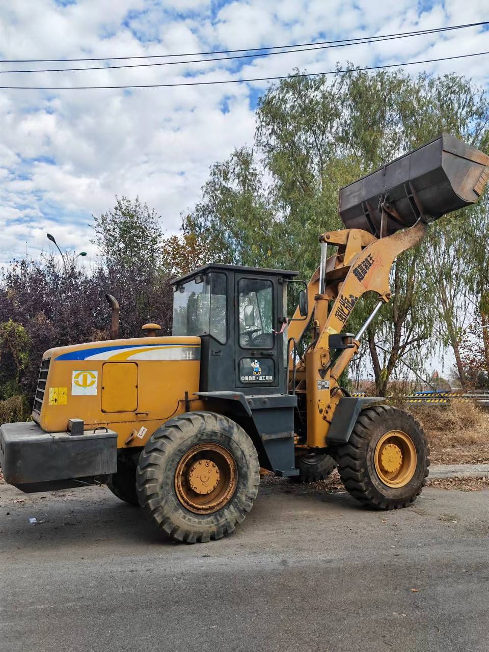 【潍坊市二手山工30e-2装载机_二手山工30e-2装载机价格4万】_铲车圈