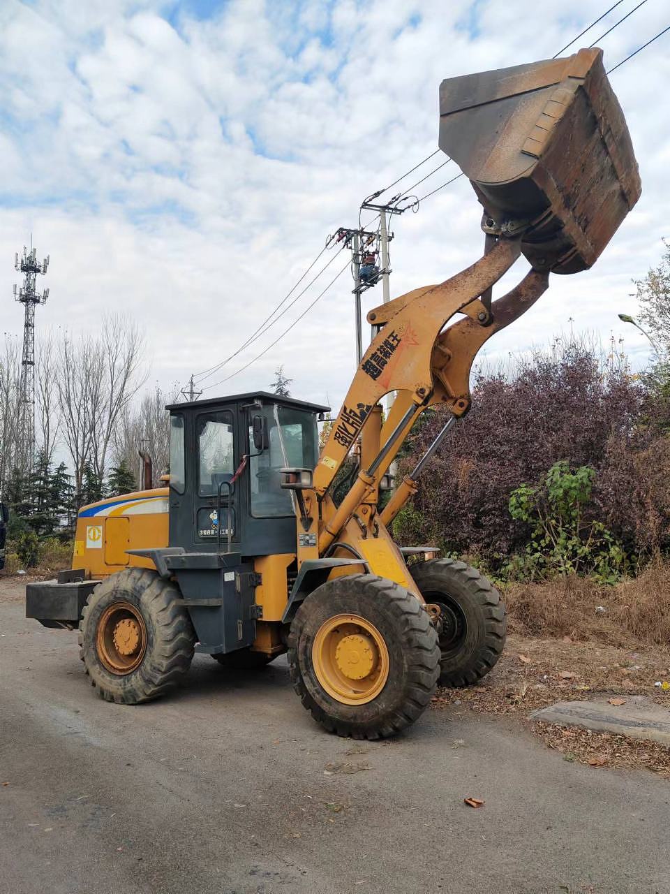 【潍坊市二手山工30e-2装载机_二手山工30e-2装载机价格4万】_铲车圈