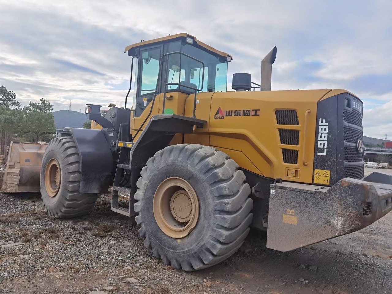 【厦门市二手临工60以上装载机_二手临工60以上装载机价格10万】_铲车